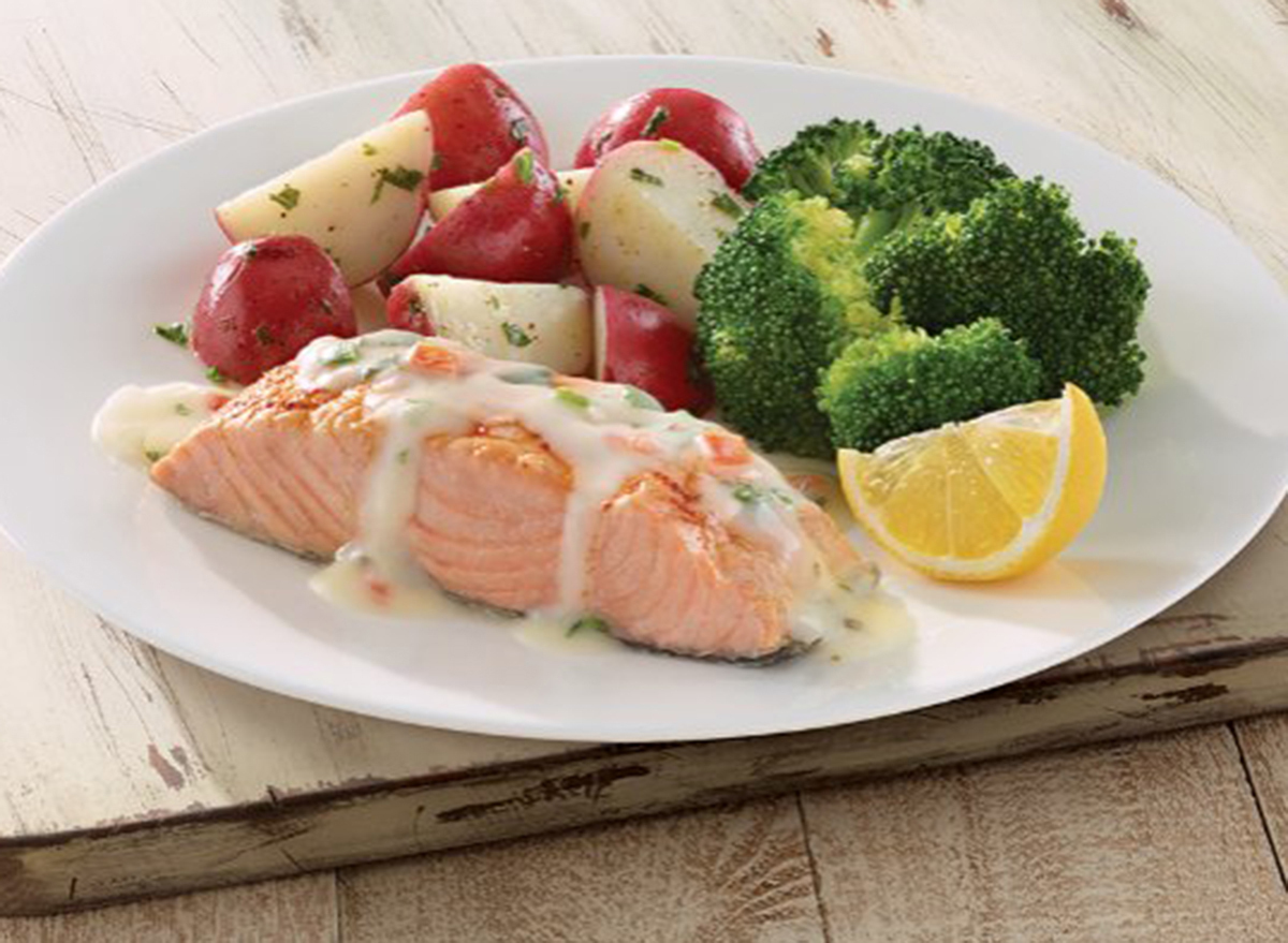 golden corral salmon lemonata