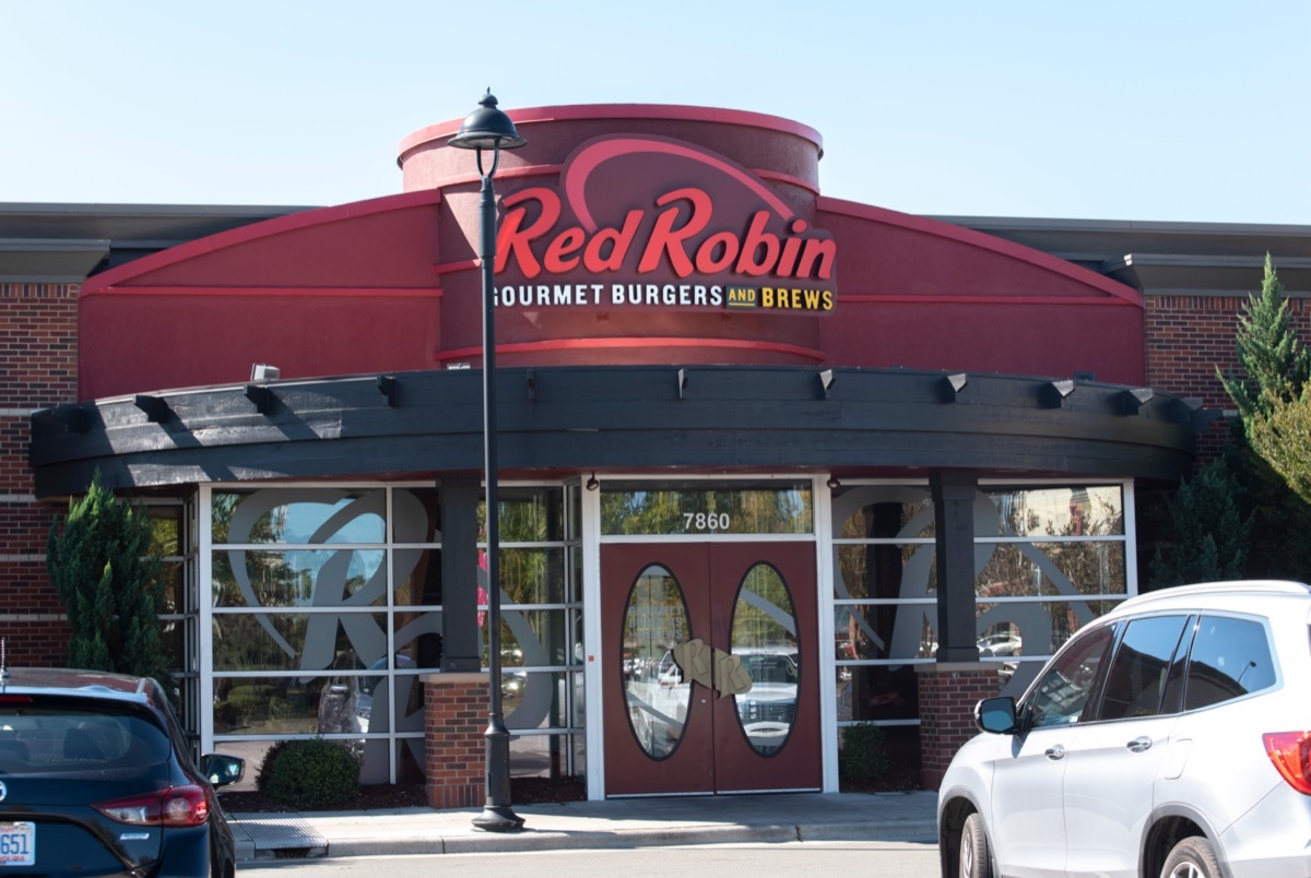 the exterior of a Red Robin restaurant in Raleigh, North Carolina