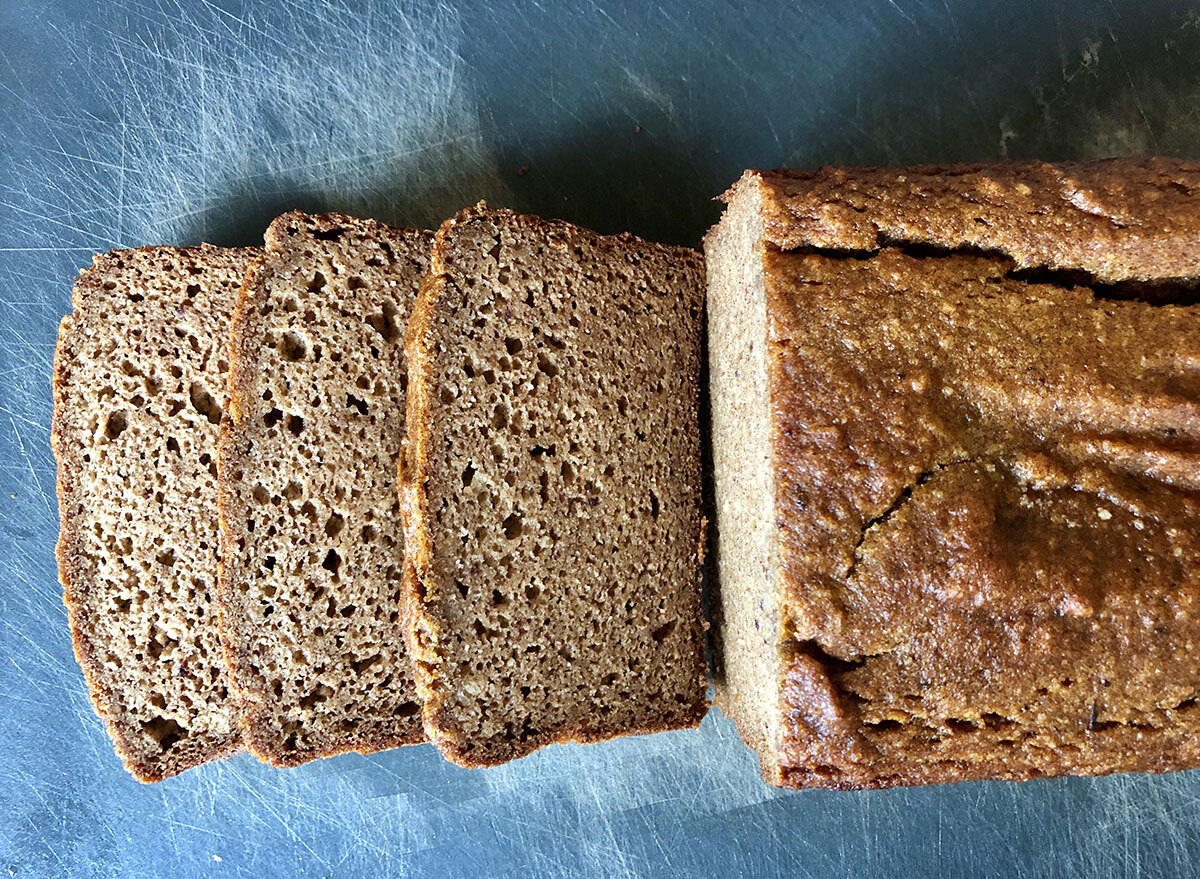 sliced banana bread