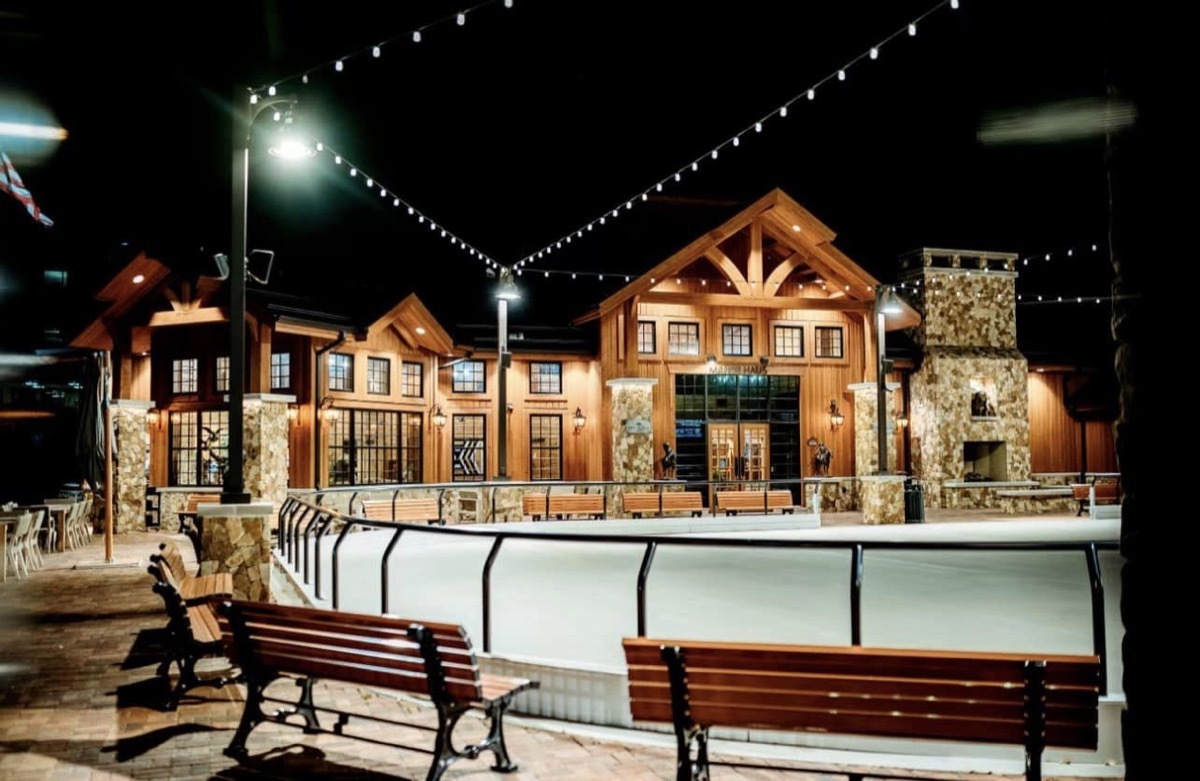 The Neenah Plaza Ice Skating rink