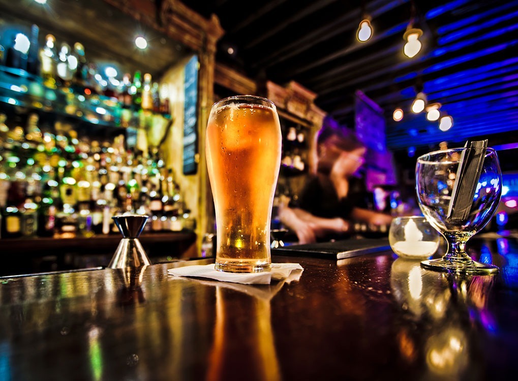 beer at a bar single people tried of hearing