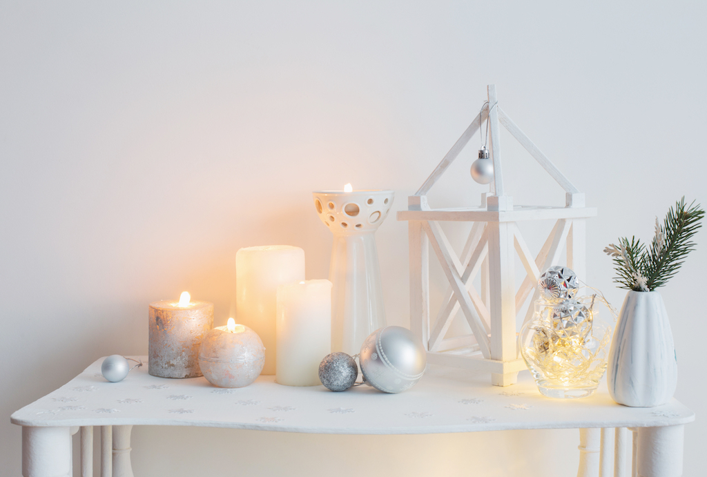 Seasonal candle and accents tricks to make your home festive