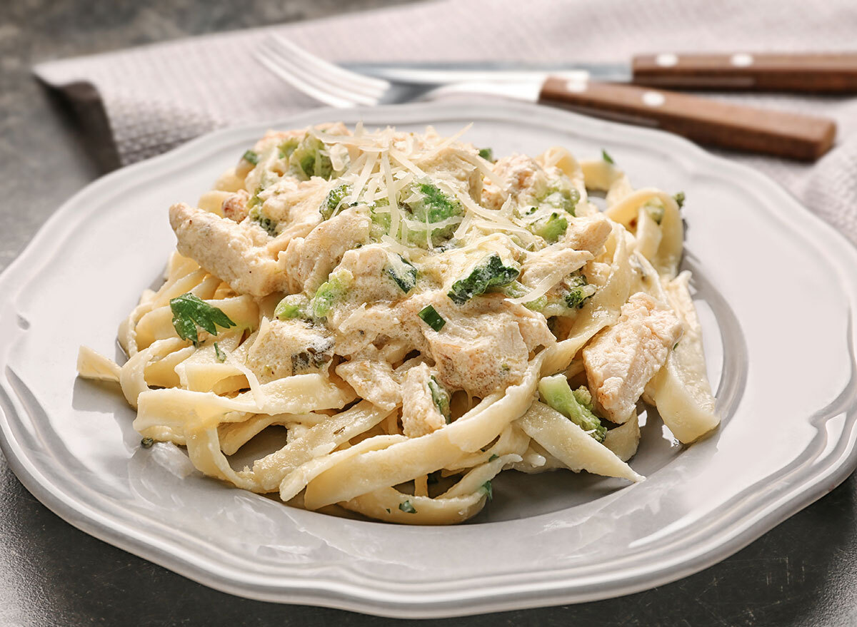 chicken alfredo