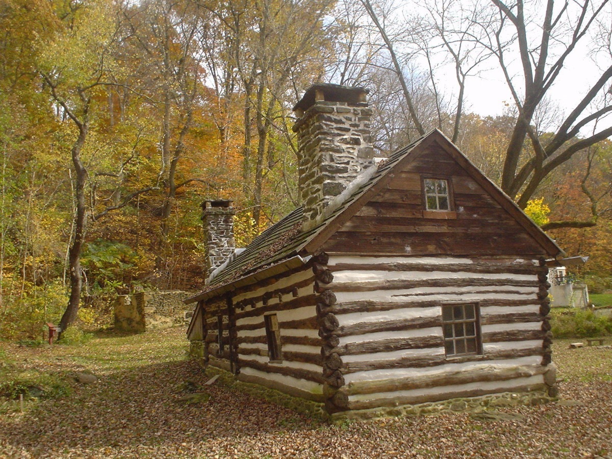 Lower Swedish Cabin