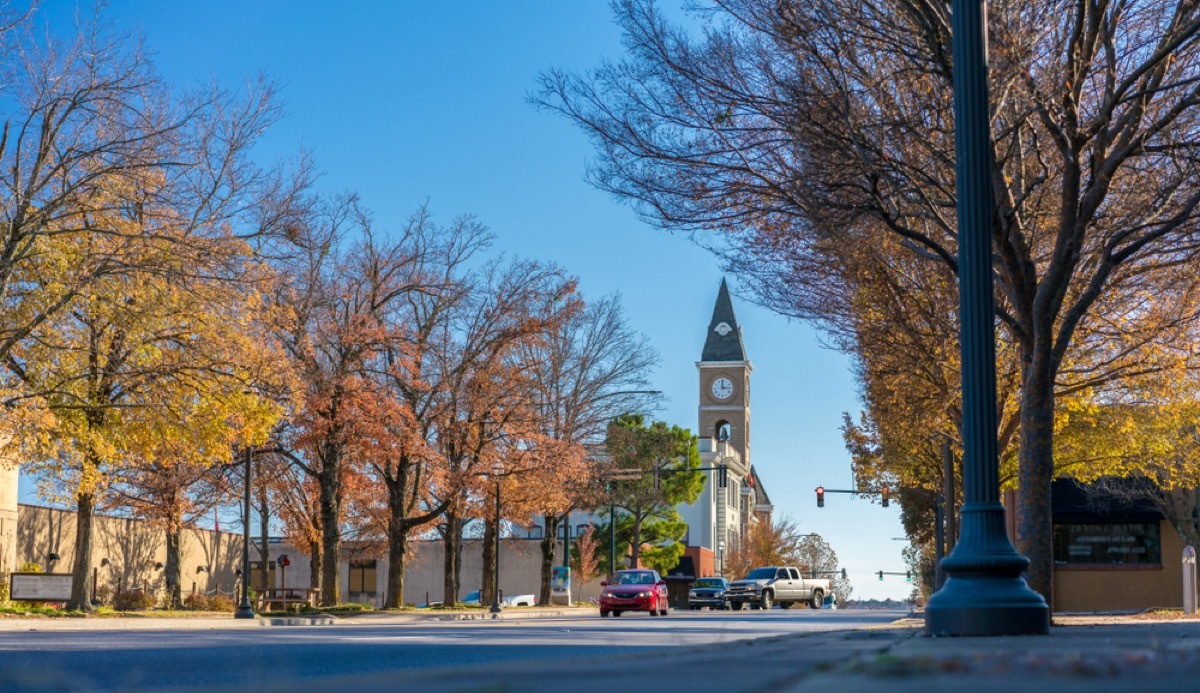 fayetteville arkansas street