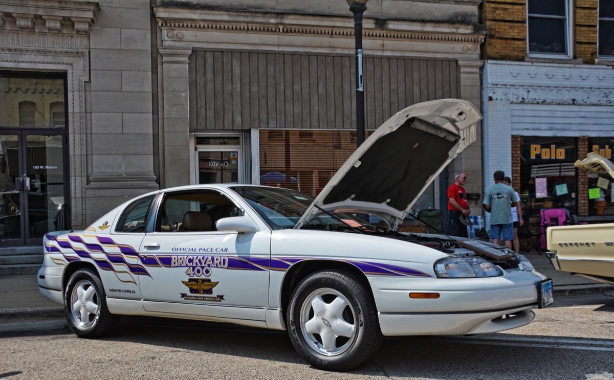 1995 chevy monte carlo pace car