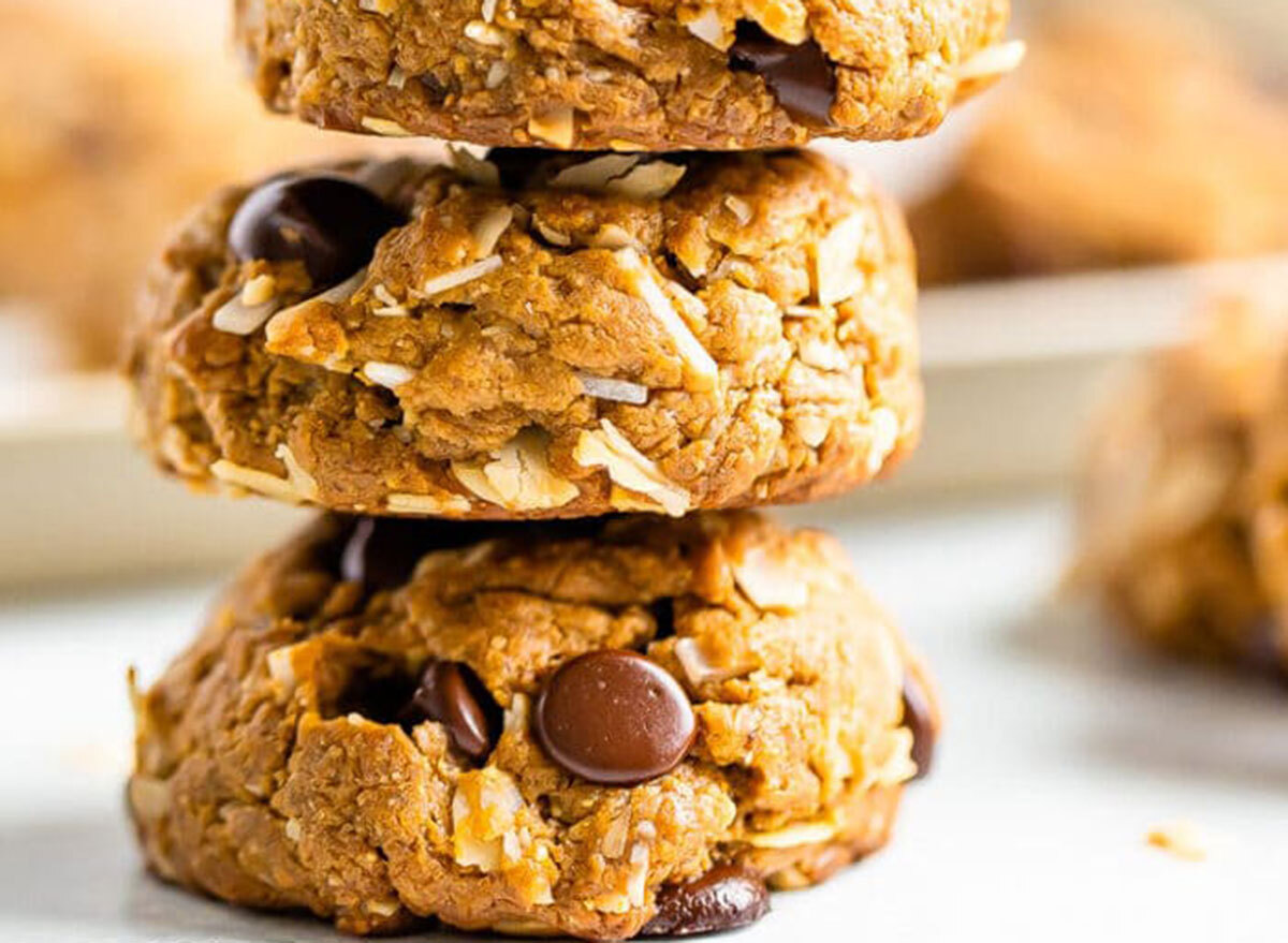 peanut butter oatmeal cookies