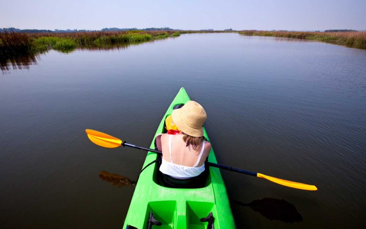 kayaking around little st simons island in georgia