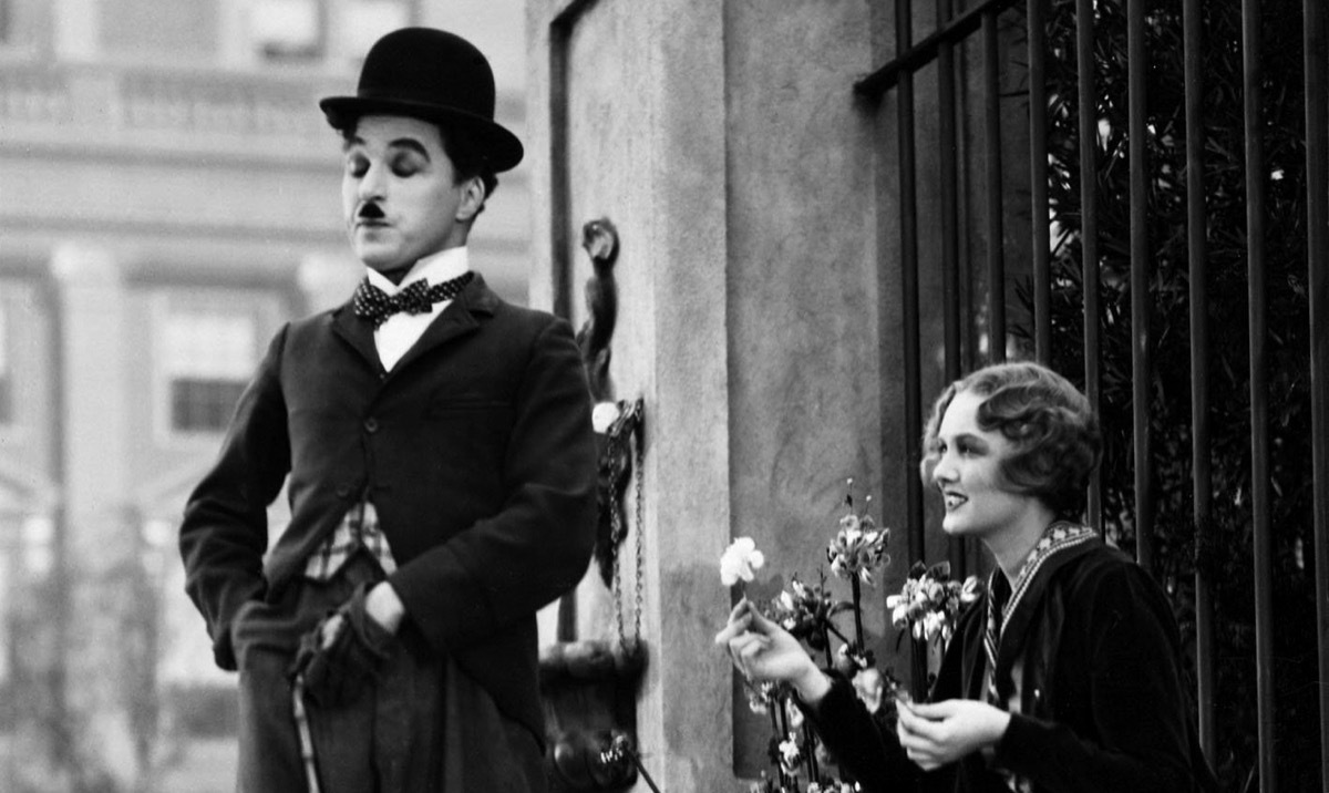 Charles Chaplin and Virginia Cherrill in City Lights (1931)