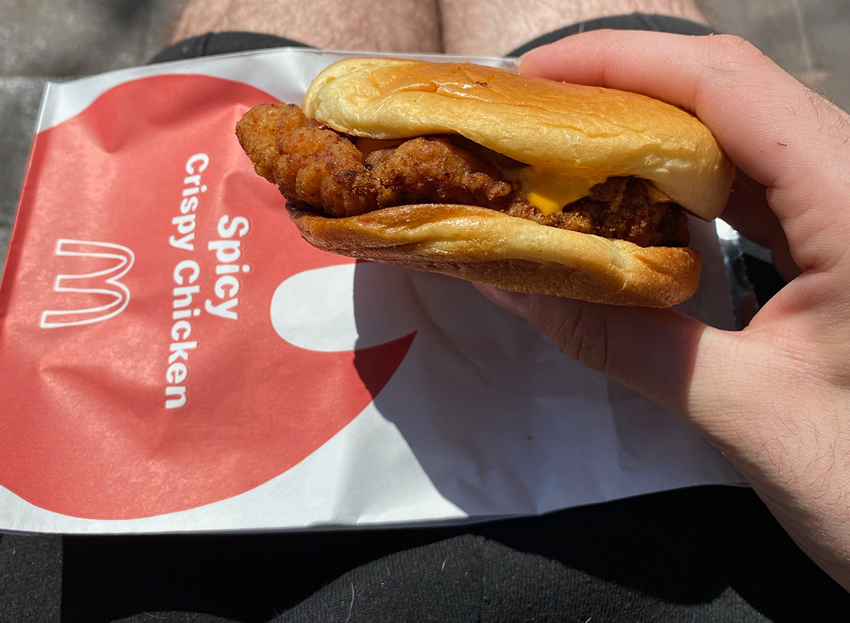 mcdonalds spicy crispy chicken sandwich