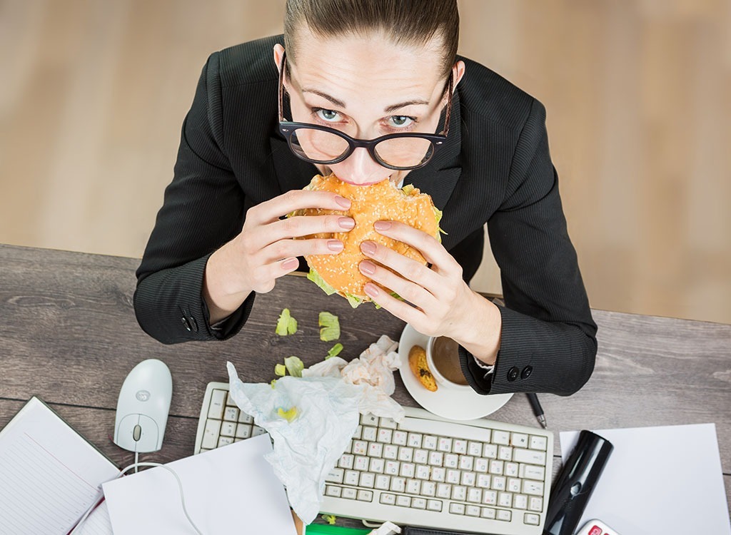 lose weight millennial desk