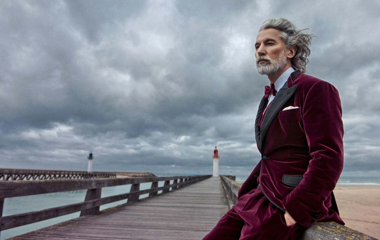 8. Aiden Shaw