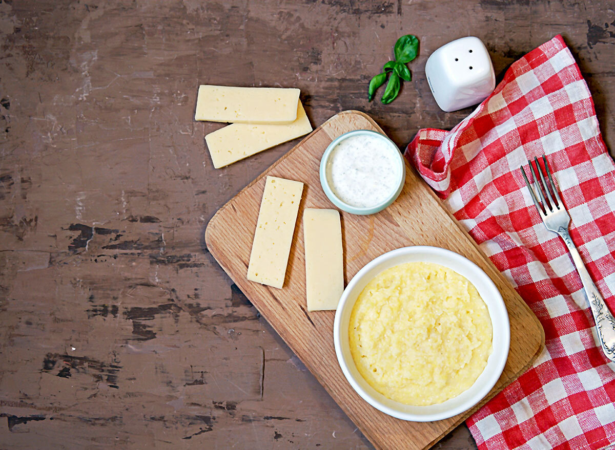 cheese grits breakfast