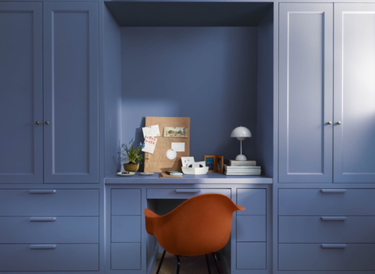 benjamin moore blue nova 825 color of the year