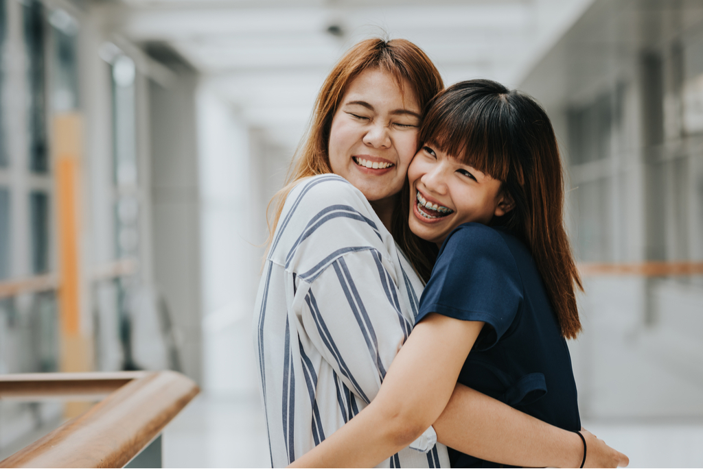 friends hugging