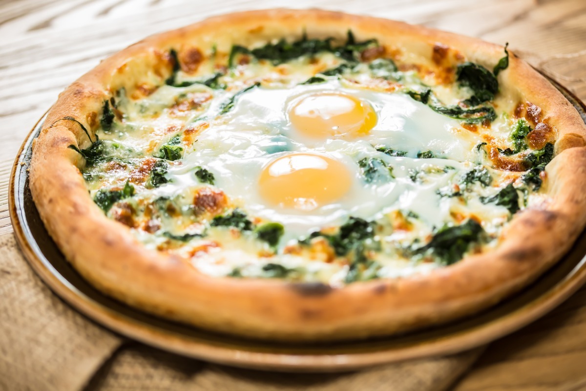 breakfast pizza