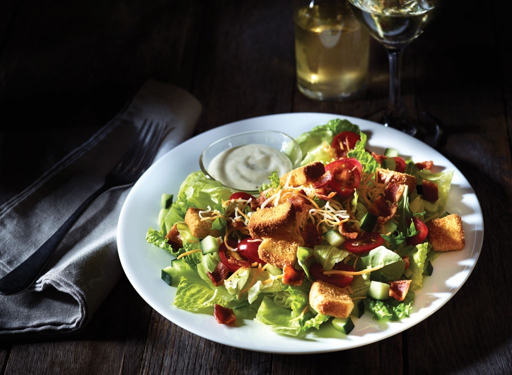 applebees hourse salad