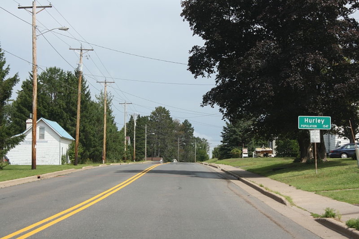  The sign for w:Hurley, Wisconsin on Wisconsin Highway 77.