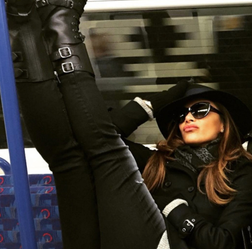 Nicole Sherzinger Celebrities Using Public Transportation