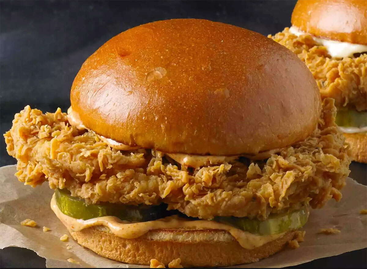 popeyes fried chicken sandwich