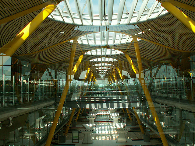 most-beautiful-airports-around-the-world-03